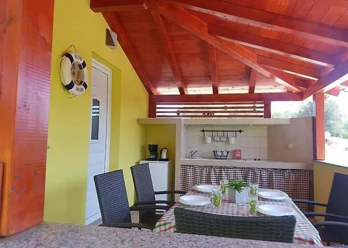 Apartman Toni Pakostane